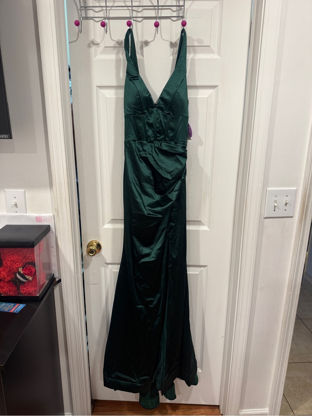 New Windsor Green Formal Dress